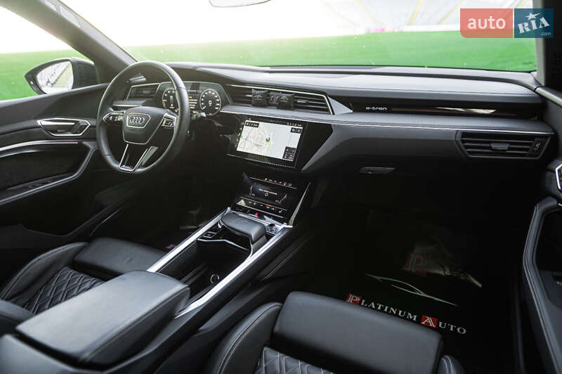 Позашляховик / Кросовер Audi e-tron S Sportback 2021 в Одесі