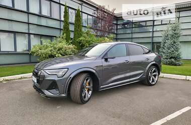 Позашляховик / Кросовер Audi e-tron S Sportback 2022 в Києві