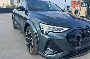 Позашляховик / Кросовер Audi e-tron S Sportback 2022 в Києві