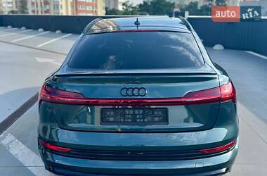 Позашляховик / Кросовер Audi e-tron S Sportback 2022 в Києві