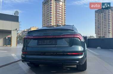 Позашляховик / Кросовер Audi e-tron S Sportback 2022 в Києві