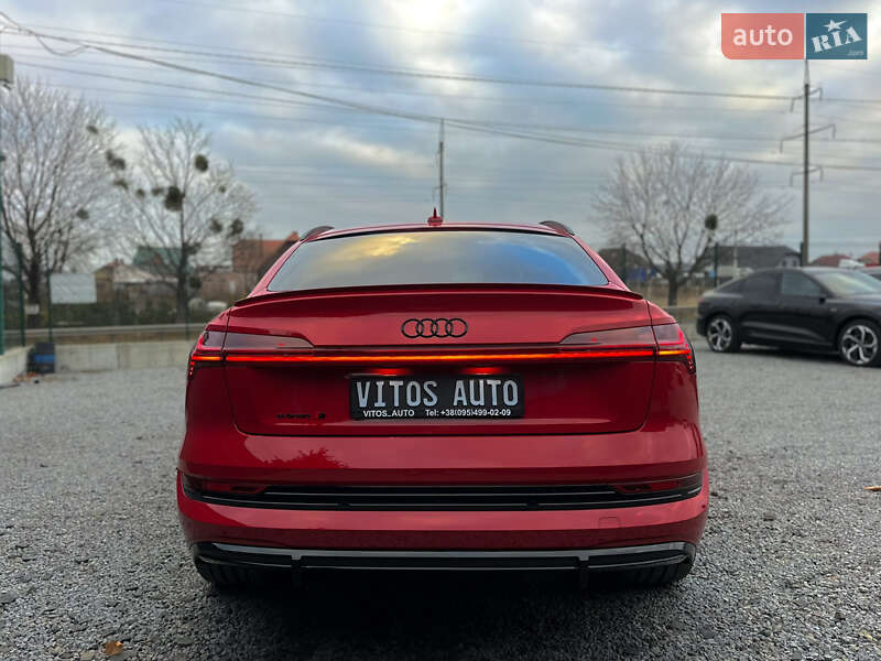 Позашляховик / Кросовер Audi e-tron S Sportback 2022 в Луцьку