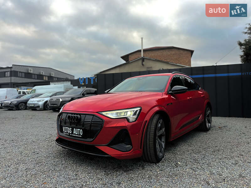 Позашляховик / Кросовер Audi e-tron S Sportback 2022 в Луцьку