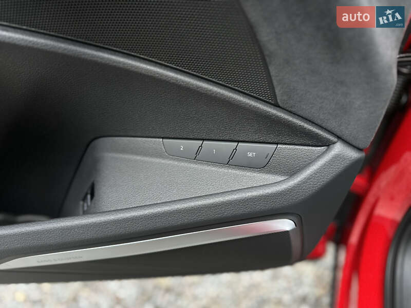 Позашляховик / Кросовер Audi e-tron S Sportback 2022 в Луцьку