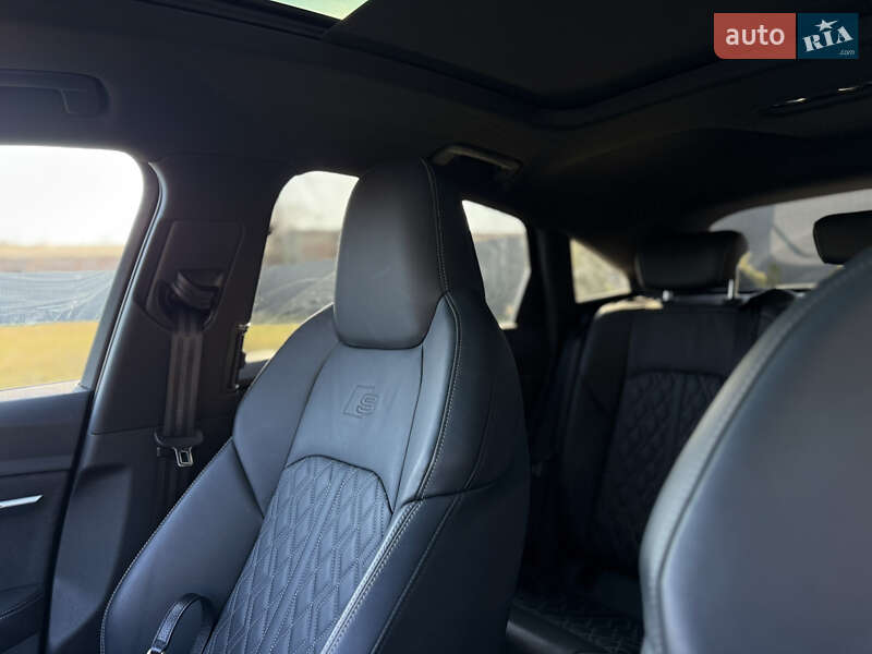 Внедорожник / Кроссовер Audi e-tron S Sportback 2022 в Черновцах