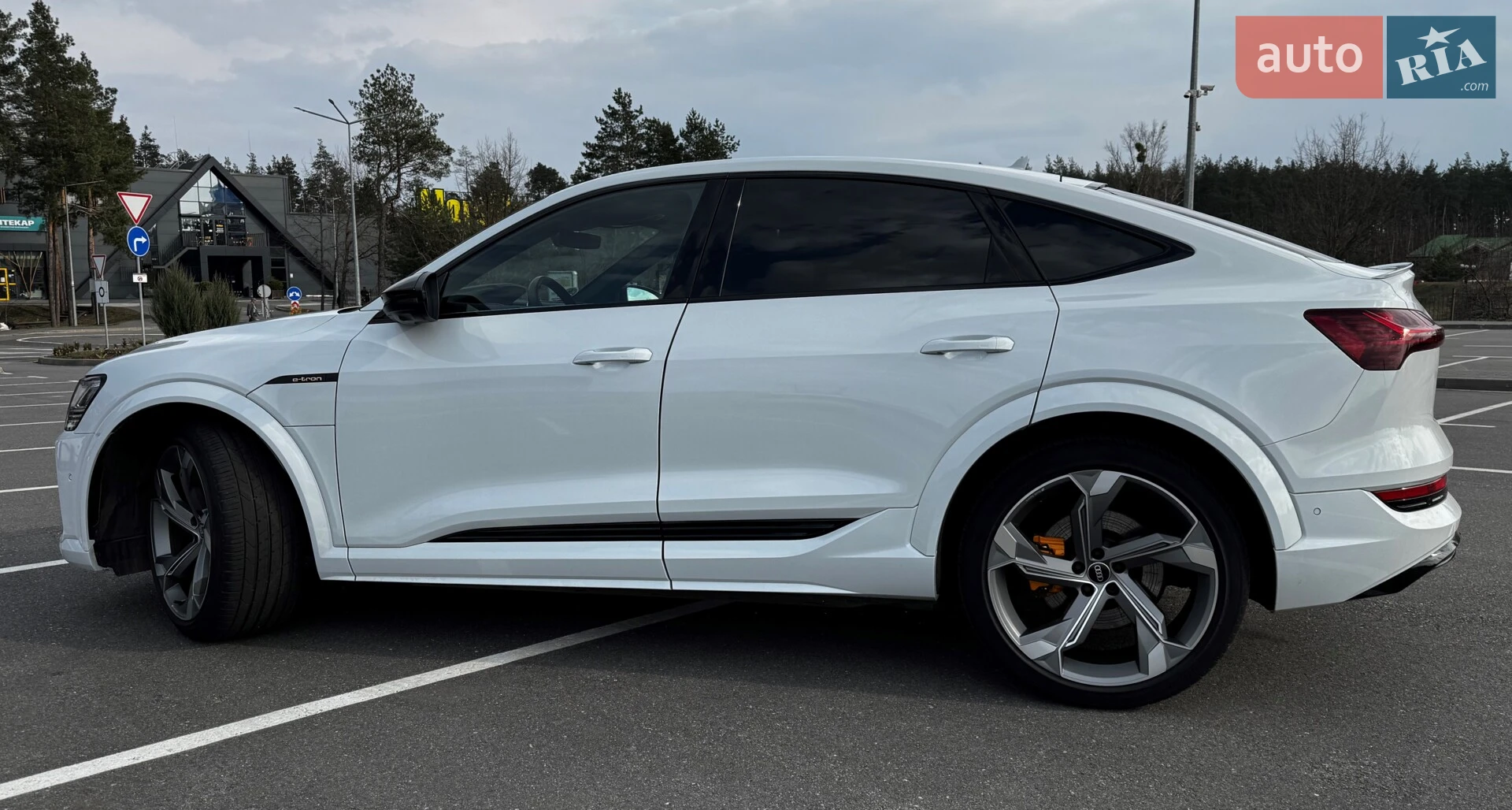 2021 Audi e-tron S Sportback - мініатюра 3