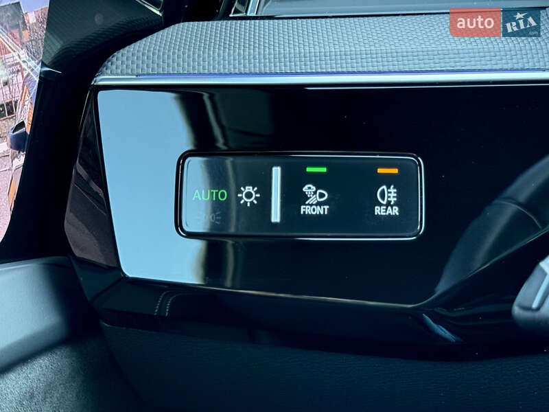 Позашляховик / Кросовер Audi e-tron S Sportback 2021 в Києві