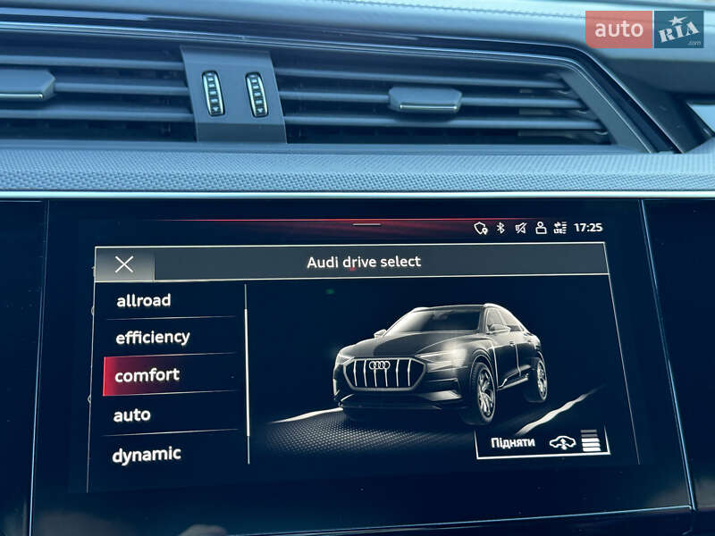 Позашляховик / Кросовер Audi e-tron S Sportback 2021 в Києві