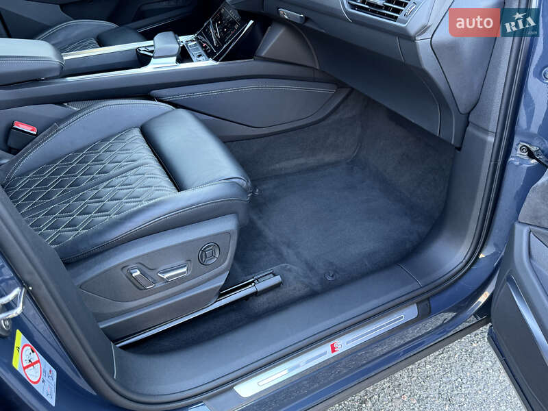 Позашляховик / Кросовер Audi e-tron S Sportback 2021 в Києві