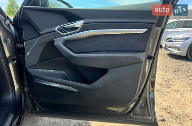 Внедорожник / Кроссовер Audi e-tron S Sportback 2022 в 