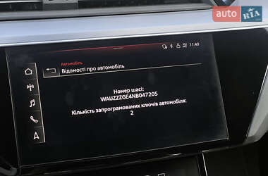 Внедорожник / Кроссовер Audi e-tron S Sportback 2022 в 