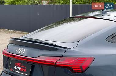 Позашляховик / Кросовер Audi e-tron S Sportback 2021 в 