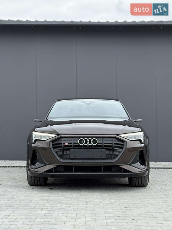Позашляховик / Кросовер Audi e-tron S Sportback 2021 в Тернополі