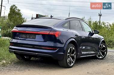Позашляховик / Кросовер Audi e-tron S Sportback 2021 в 