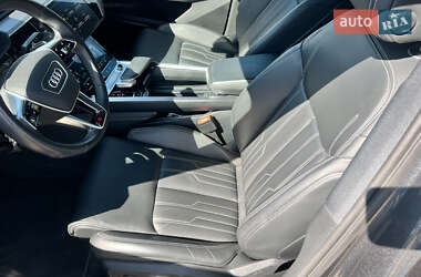 Позашляховик / Кросовер Audi e-tron S Sportback 2022 в 