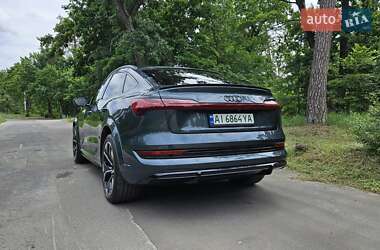 Позашляховик / Кросовер Audi e-tron S Sportback 2022 в 