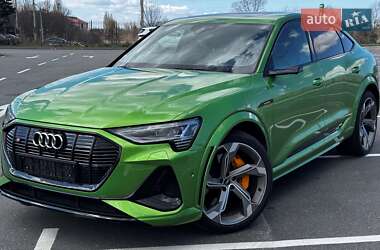 Позашляховик / Кросовер Audi e-tron S Sportback 2022 в Києві