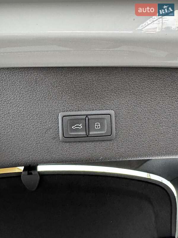 Позашляховик / Кросовер Audi e-tron S Sportback 2021 в Києві фото 44 Позашляховик / Кросовер Audi e-tron S Sportback 2021 в Києві