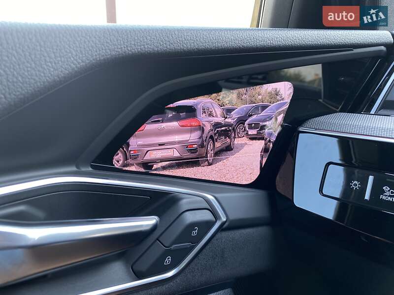 Внедорожник / Кроссовер Audi e-tron S Sportback 2022 в Львове