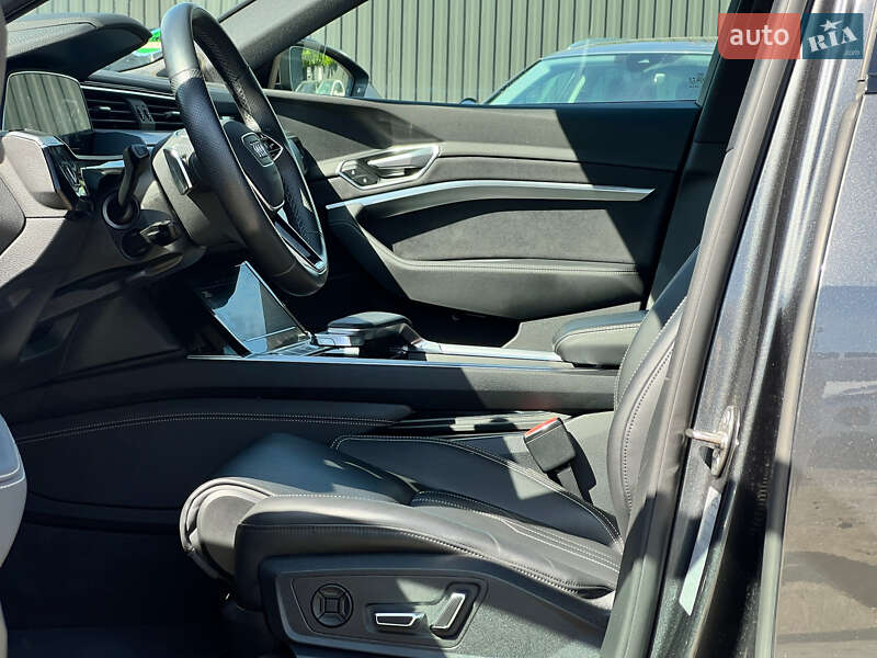 Внедорожник / Кроссовер Audi e-tron S Sportback 2022 в Луцке