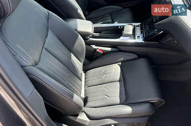 Внедорожник / Кроссовер Audi e-tron S Sportback 2022 в 