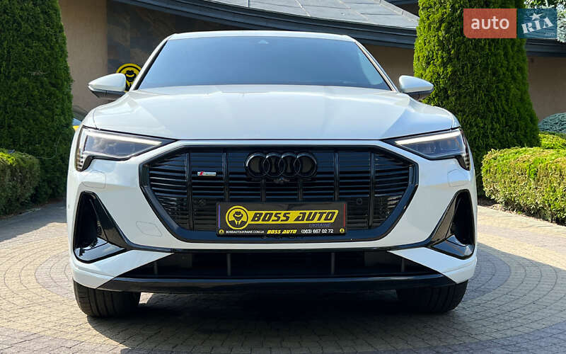 Позашляховик / Кросовер Audi e-tron S Sportback 2022 в Львові