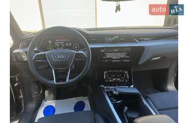 Внедорожник / Кроссовер Audi e-tron S Sportback 2022 в 