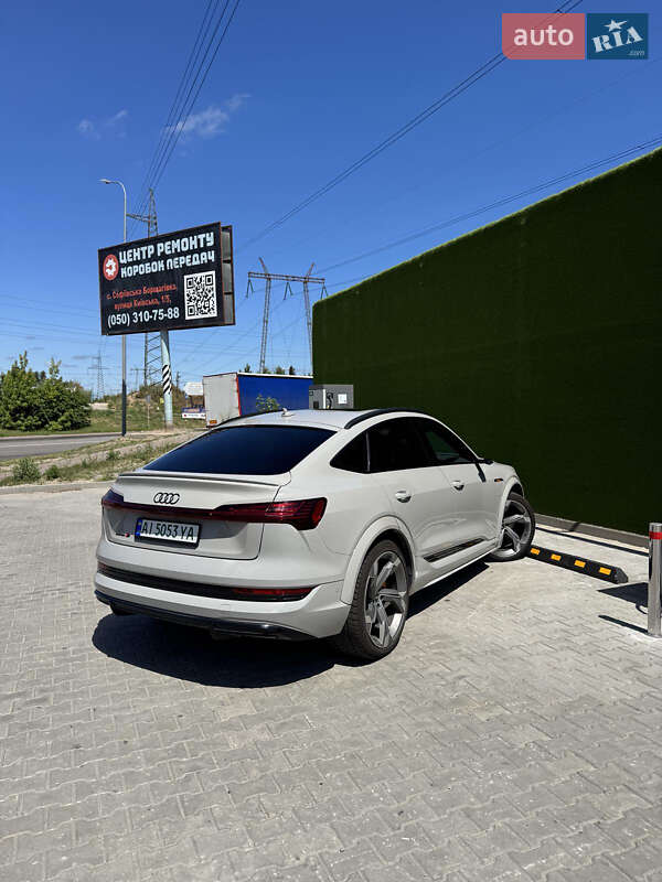Внедорожник / Кроссовер Audi e-tron S Sportback 2021 в Киеве
