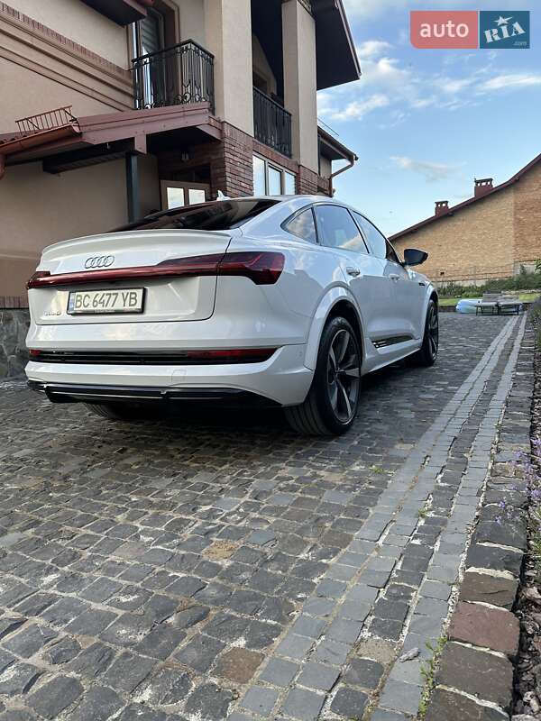 Позашляховик / Кросовер Audi e-tron S Sportback 2021 в Львові