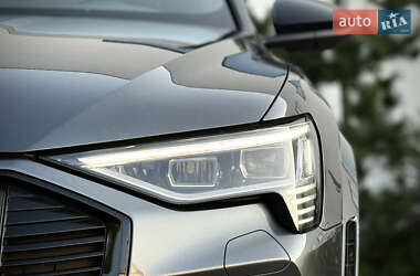 Внедорожник / Кроссовер Audi e-tron S Sportback 2022 в 