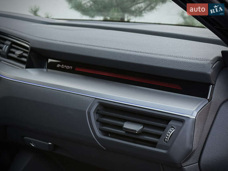Внедорожник / Кроссовер Audi e-tron S Sportback 2022 в Луцке