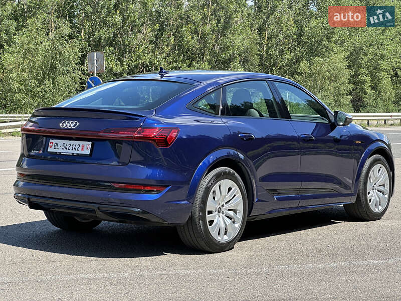 Позашляховик / Кросовер Audi e-tron S Sportback 2020 в Ковелі