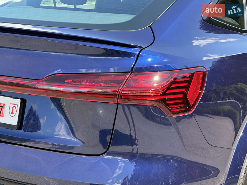 Позашляховик / Кросовер Audi e-tron S Sportback 2020 в Ковелі