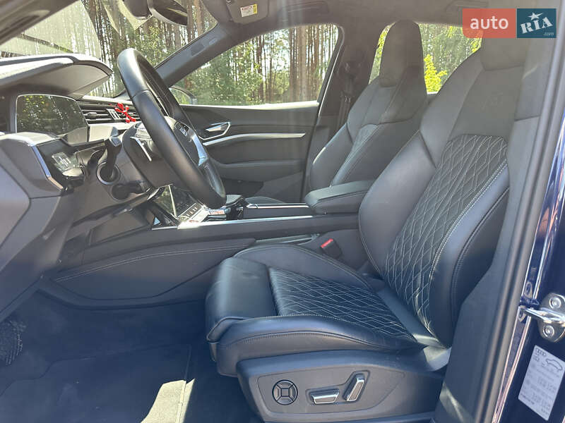 Позашляховик / Кросовер Audi e-tron S Sportback 2020 в Ковелі