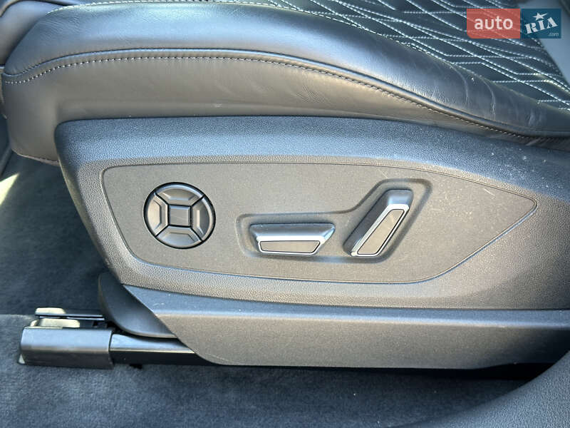 Позашляховик / Кросовер Audi e-tron S Sportback 2020 в Ковелі