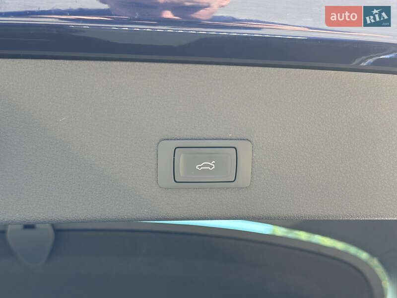 Позашляховик / Кросовер Audi e-tron S Sportback 2020 в Ковелі