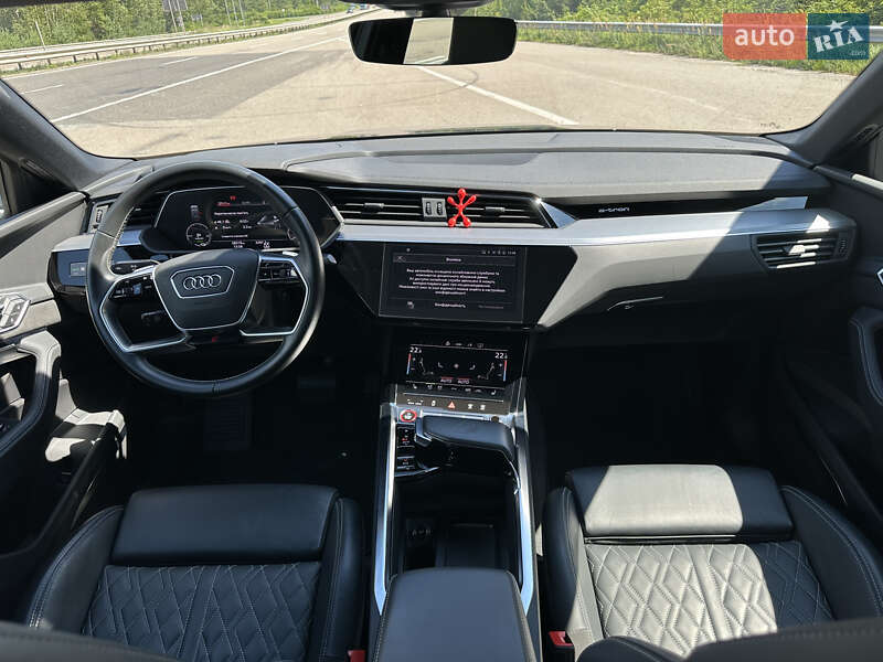 Позашляховик / Кросовер Audi e-tron S Sportback 2020 в Ковелі