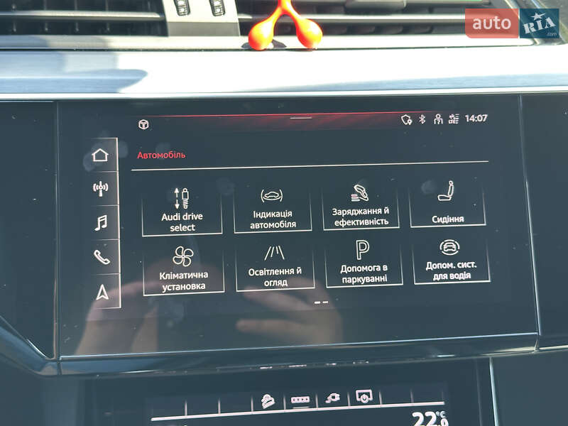 Позашляховик / Кросовер Audi e-tron S Sportback 2020 в Ковелі