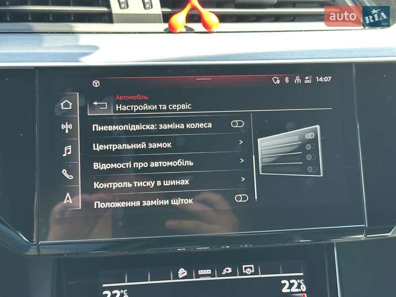 Позашляховик / Кросовер Audi e-tron S Sportback 2020 в Ковелі