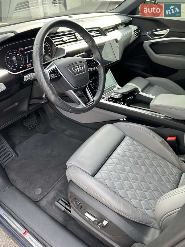 Внедорожник / Кроссовер Audi e-tron S Sportback 2021 в Киеве