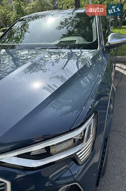 Внедорожник / Кроссовер Audi e-tron S Sportback 2021 в 
