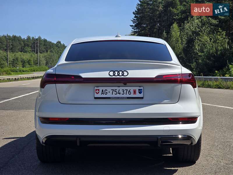 Позашляховик / Кросовер Audi e-tron S Sportback 2021 в Ковелі фото 7 Позашляховик / Кросовер Audi e-tron S Sportback 2021 в Ковелі