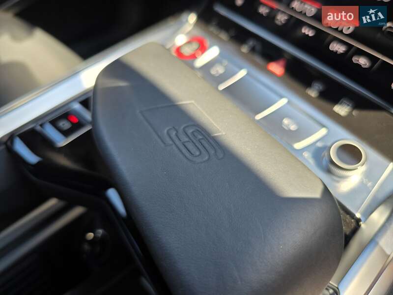 Позашляховик / Кросовер Audi e-tron S Sportback 2021 в Ковелі фото 77 Позашляховик / Кросовер Audi e-tron S Sportback 2021 в Ковелі
