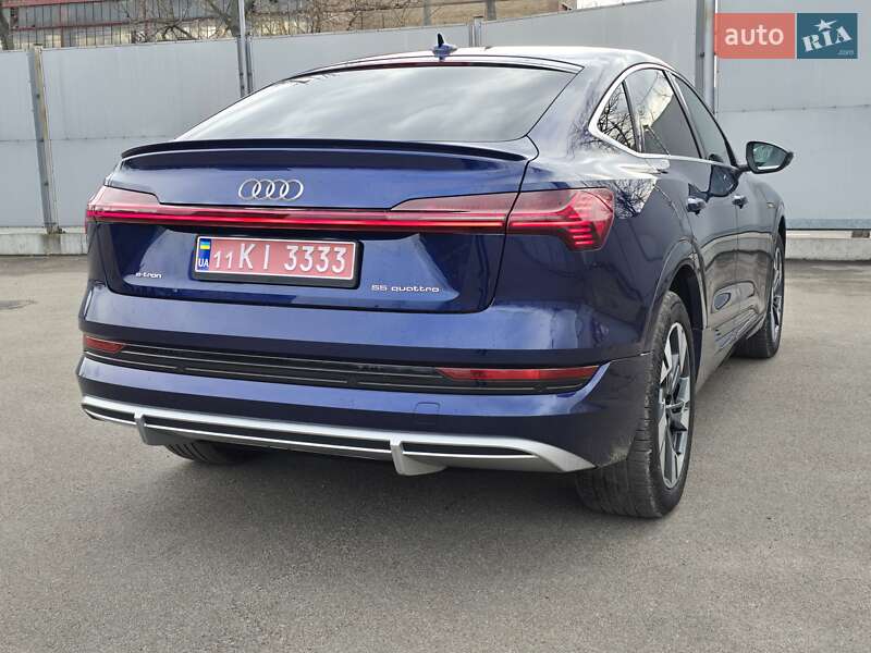 Внедорожник / Кроссовер Audi e-tron S Sportback 2021 в Киеве фото 37 Внедорожник / Кроссовер Audi e-tron S Sportback 2021 в Киеве