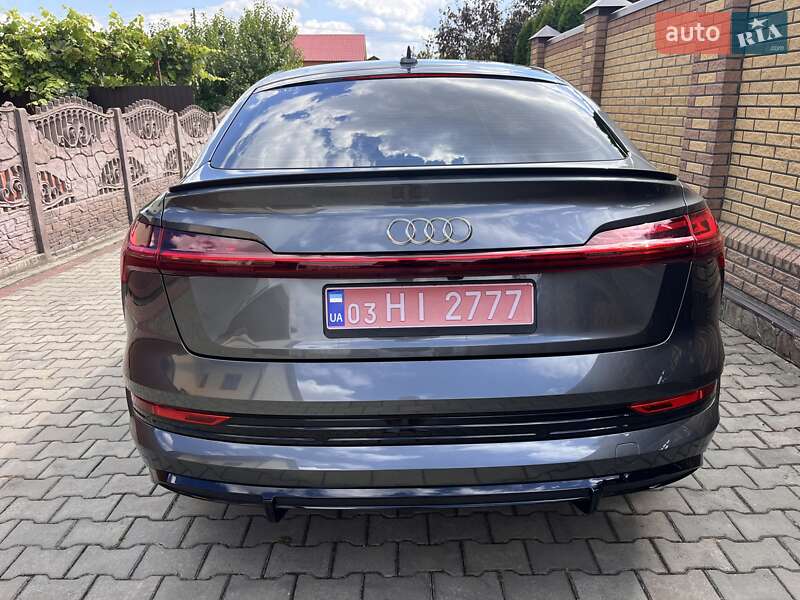 Внедорожник / Кроссовер Audi e-tron S Sportback 2020 в Луцке фото 6 Внедорожник / Кроссовер Audi e-tron S Sportback 2020 в Луцке
