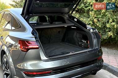 Внедорожник / Кроссовер Audi e-tron S Sportback 2022 в 