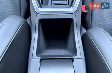 Внедорожник / Кроссовер Audi e-tron S Sportback 2022 в 