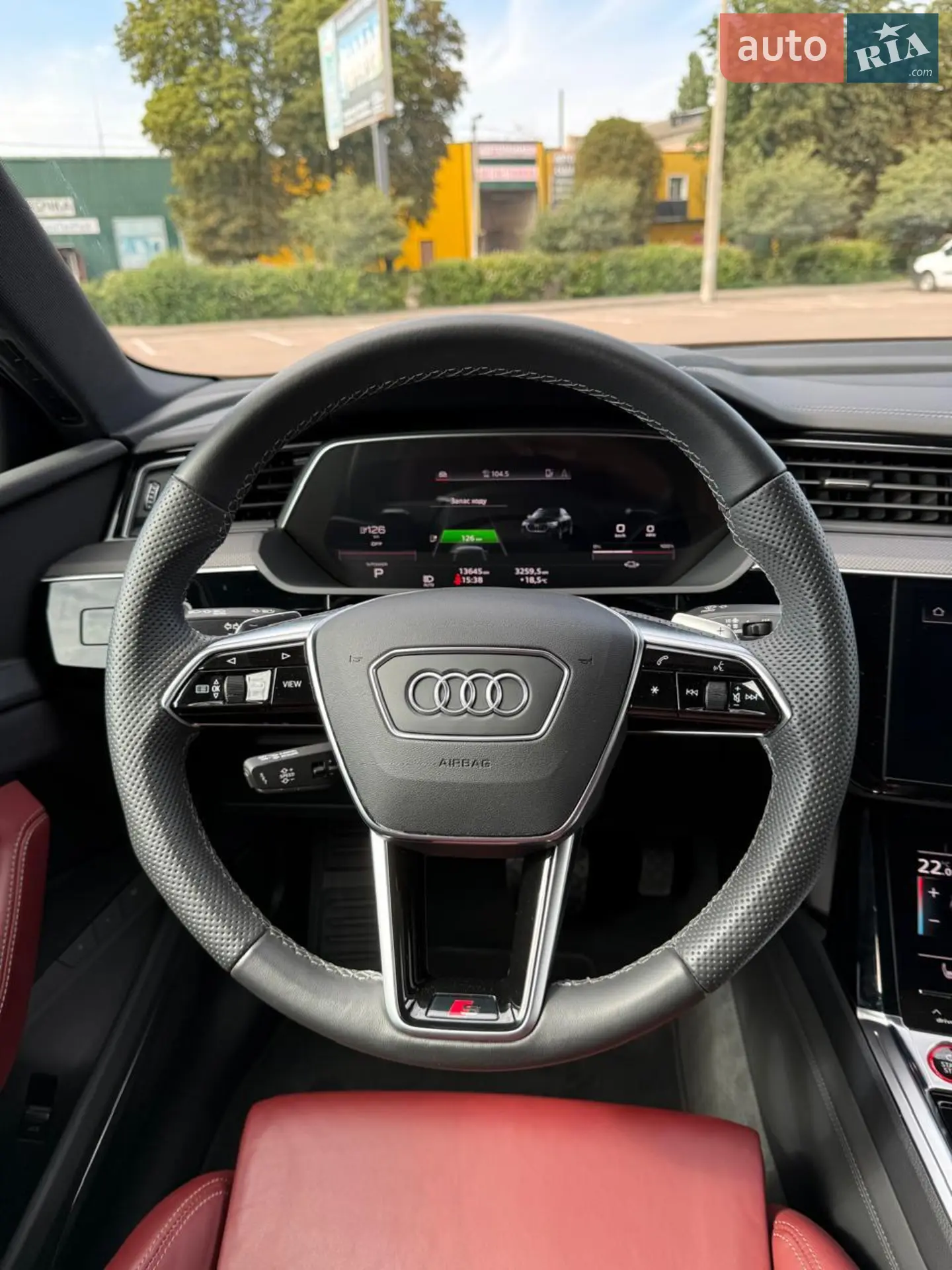 2023 Audi e-tron S Sportback - мініатюра 8