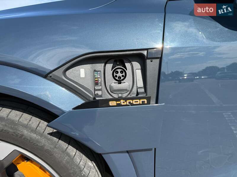 Внедорожник / Кроссовер Audi e-tron S Sportback 2023 в Житомире