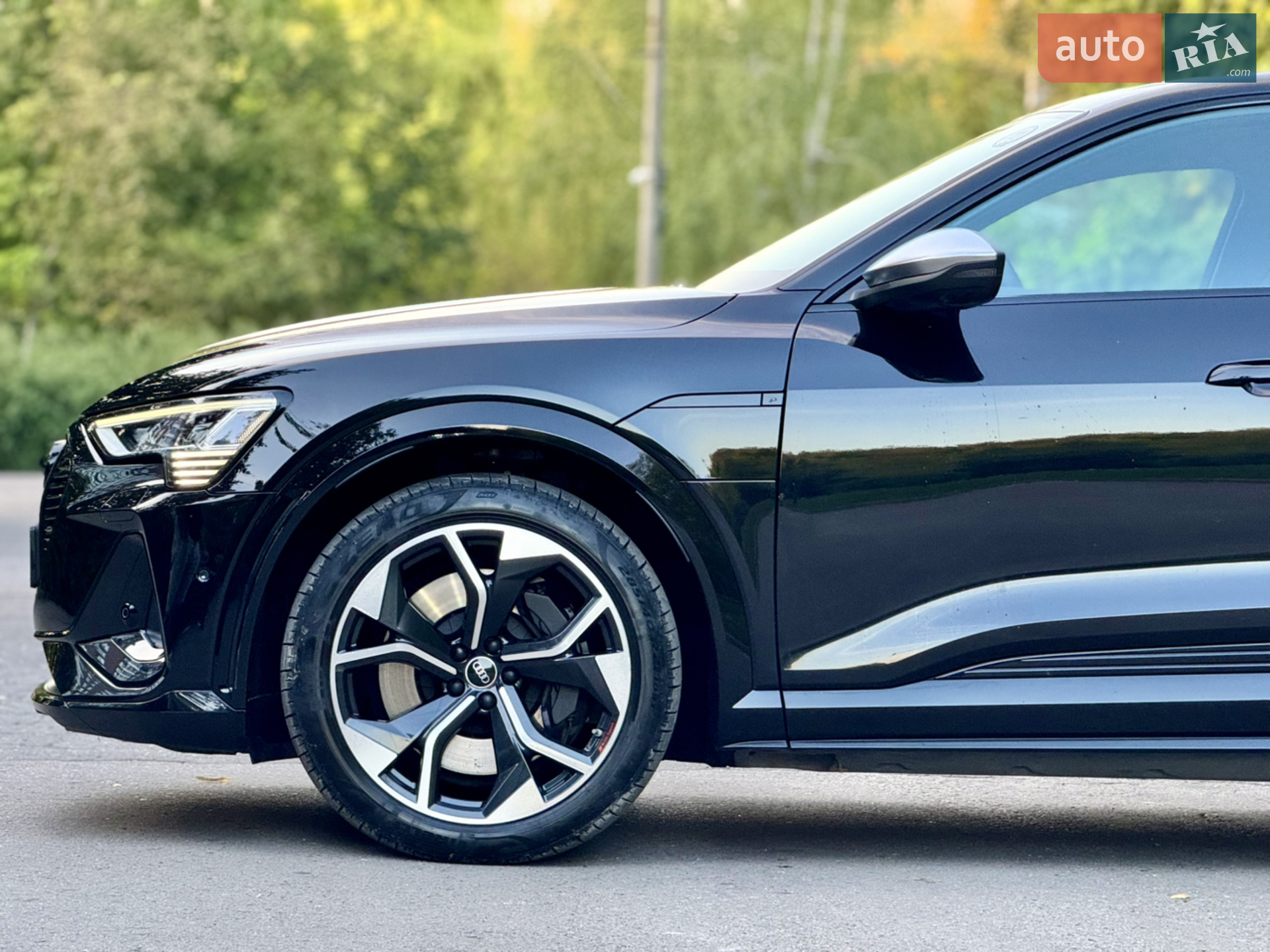 2021 Audi e-tron S Sportback - мініатюра 10